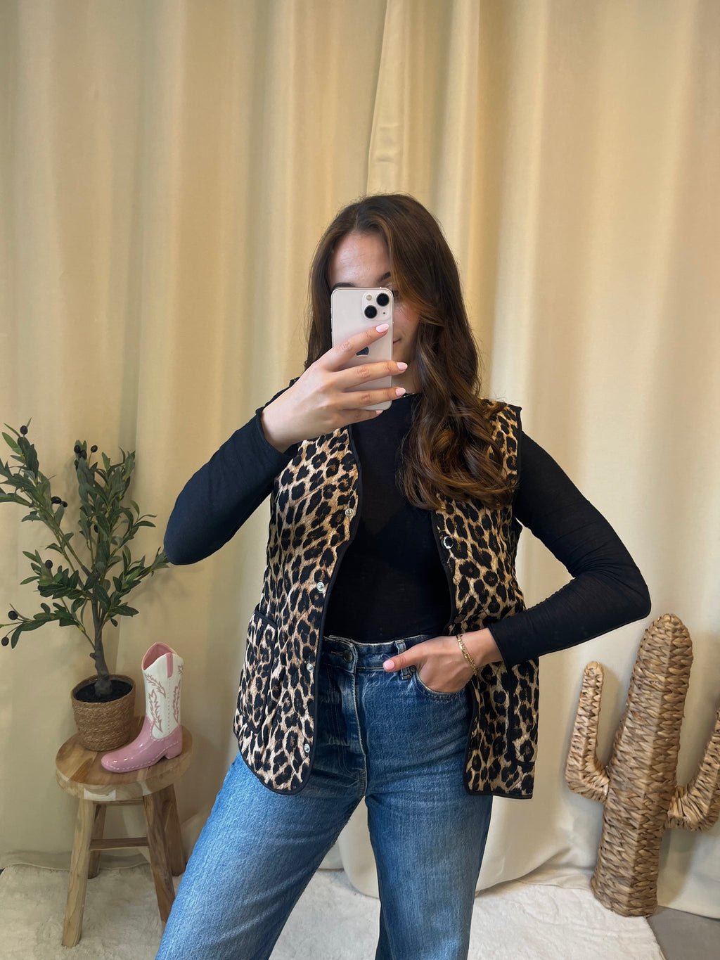 Veste sans manches léopard Naya